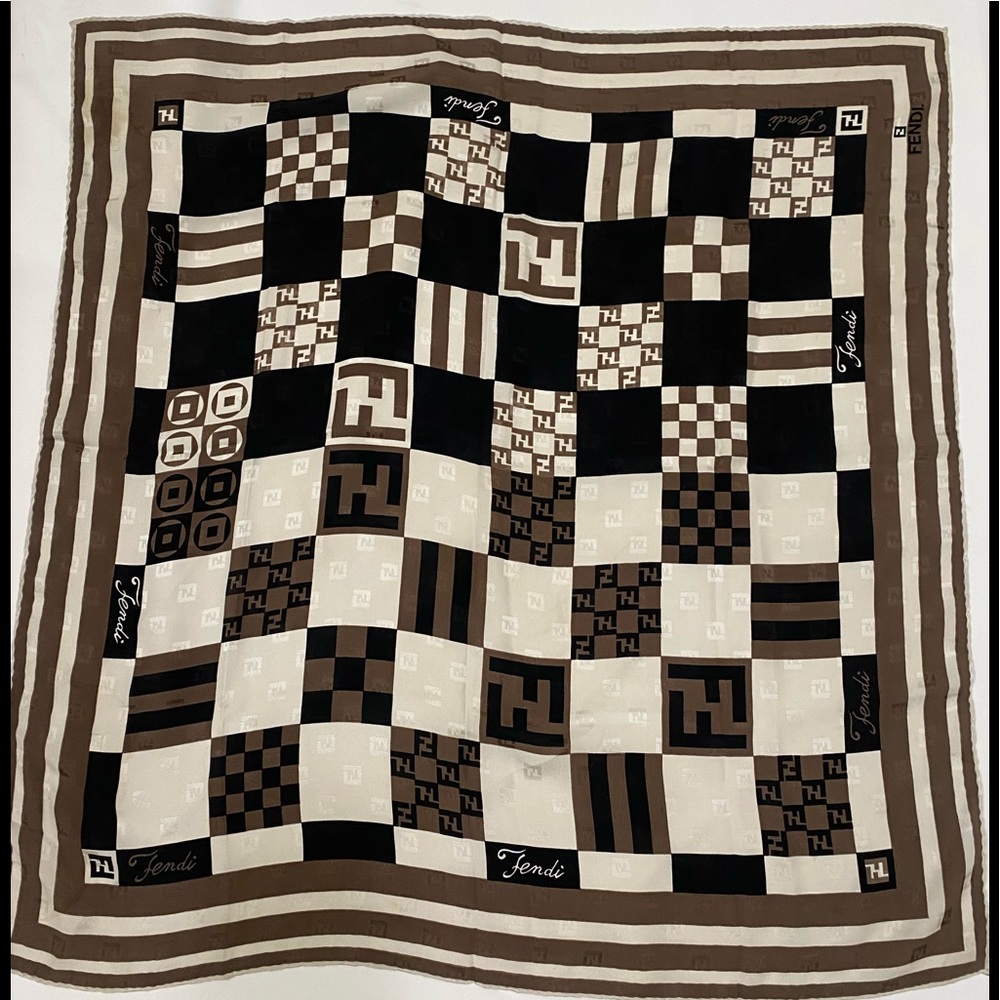 FENDI Logo Cube Print Vintage Scarf